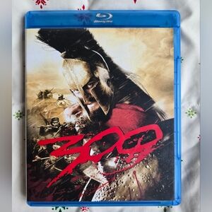 300 Blu-ray Disc with Blue Case